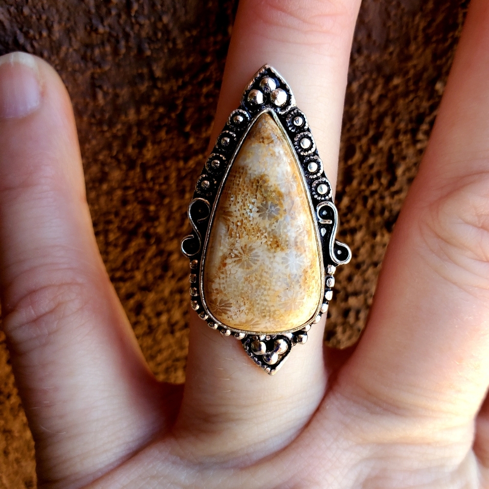 *Sale* New Fossil Coral 925 Silver Ring. - Picture 7 of 7